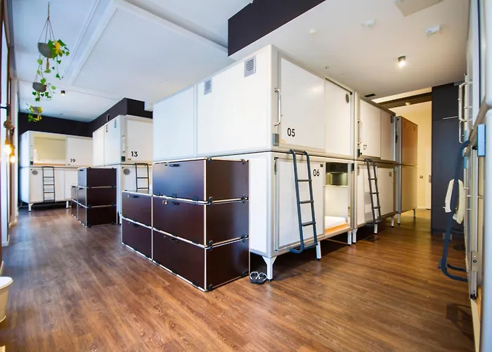 Five Elements Hostel & Capsules LeipzigHostel